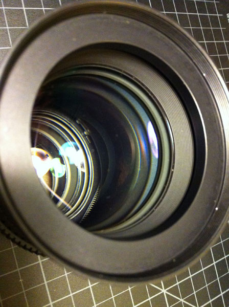 NIKON_105MM_1_8.JPG